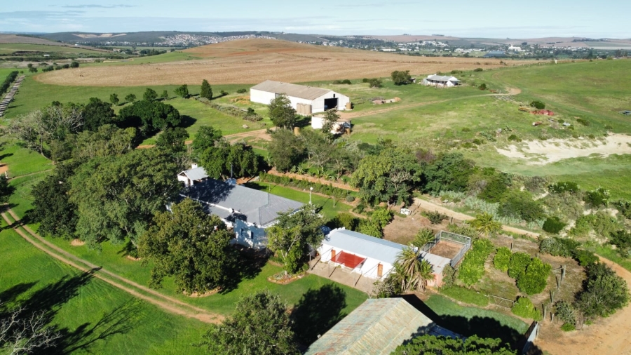 4 Bedroom Property for Sale in Riversdale Rural Western Cape